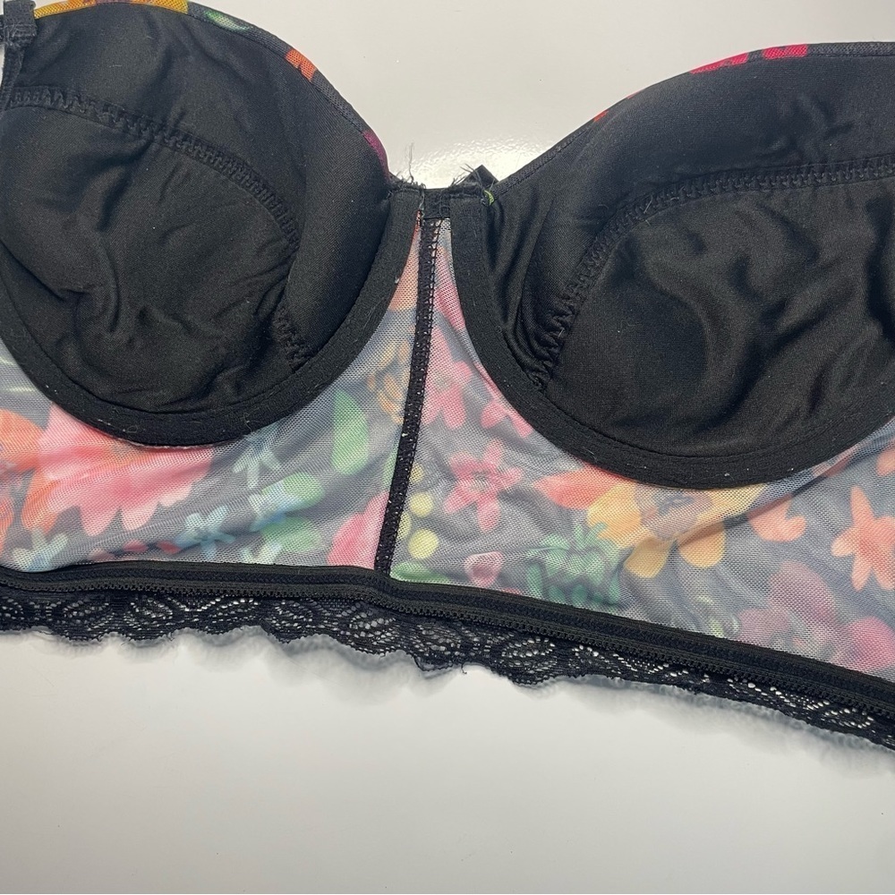 Floral Mesh Bralette 1XL PRELOVED - Picture 4 of 6